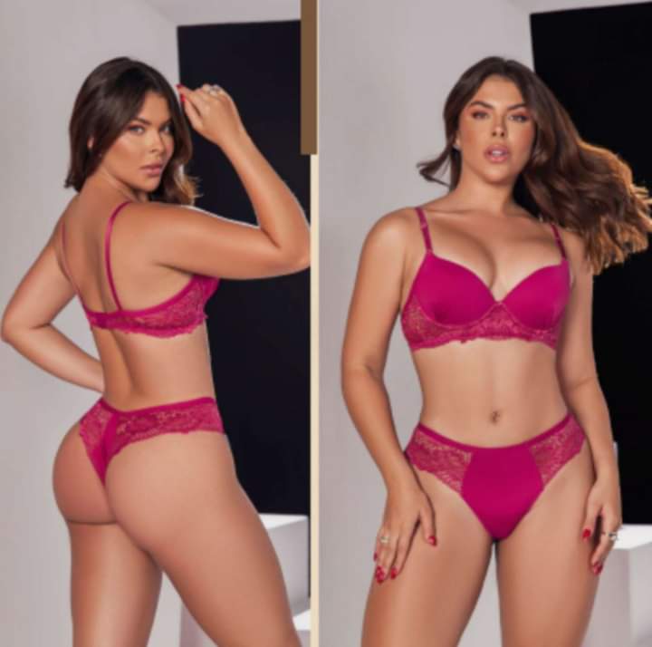 Conjunto de lingerie sutiã e calcinha de poliamida com elastano em variadas cores nos tamanhos P-M-G Estoque final  de 70,00 Por R$ 49,99